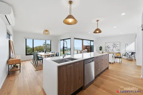 Property photo of 11 Peppermint Road Kilcunda VIC 3995