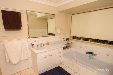 Property photo of 5 Janelle Court Deception Bay QLD 4508