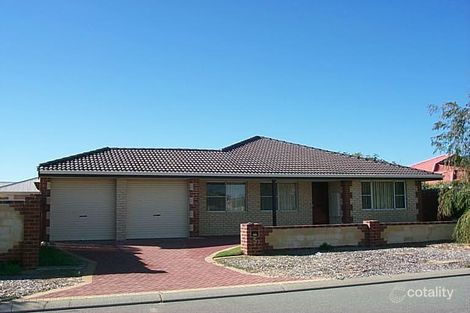 5 Anguilla Ct, Secret Harbour, WA 6173