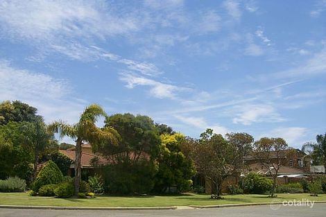 Property photo of 25 Harrington Crescent Leeming WA 6149