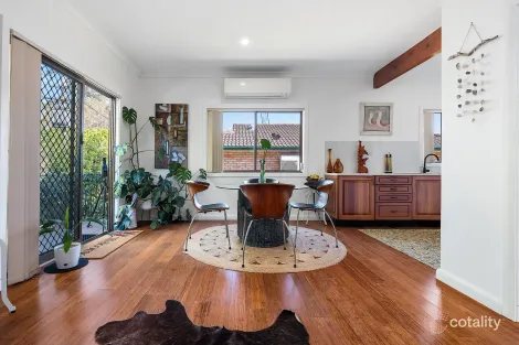 Property photo of 82 Avenue Of The Allies Tanilba Bay NSW 2319