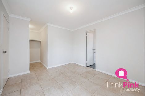 Property photo of 2/250 George Street Queens Park WA 6107