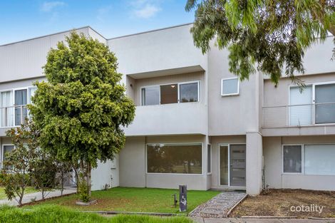 Property photo of 8 Whitetop Drive Point Cook VIC 3030