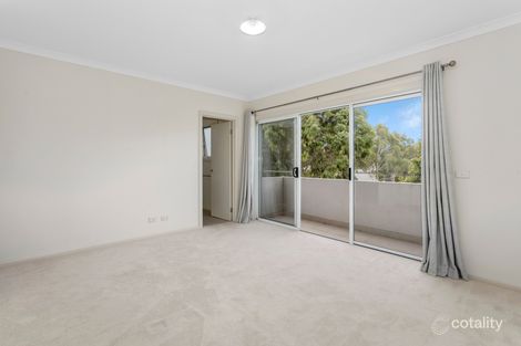 Property photo of 8 Whitetop Drive Point Cook VIC 3030