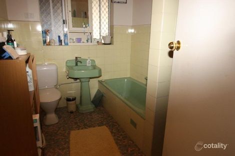 Property photo of 2 Rowe Street Lake Albert NSW 2650
