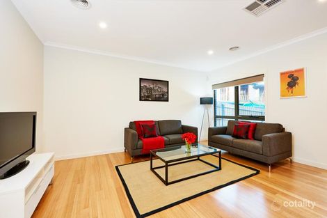 Property photo of 2/32 Dorset Road Croydon VIC 3136