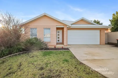 1/4 Muttama Pde, Gobbagombalin, NSW 2650