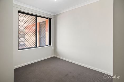 Property photo of 2/21 Sulphur Street Withers WA 6230