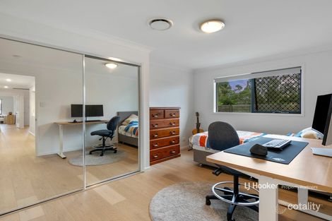 Property photo of 30 Harvey Place Calamvale QLD 4116