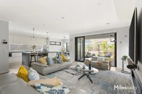 Property photo of 1/34 Edwin Street Ivanhoe VIC 3079