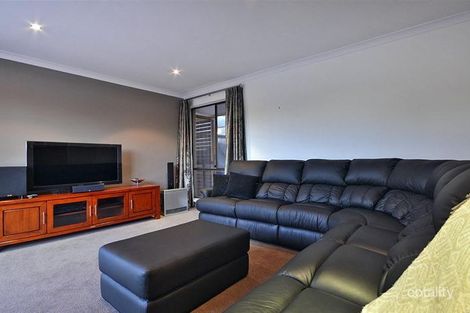 Property photo of 7 Emerald Way Edgewater WA 6027