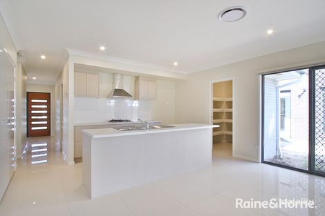 Property photo of 42 Ivory Crescent Pallara QLD 4110