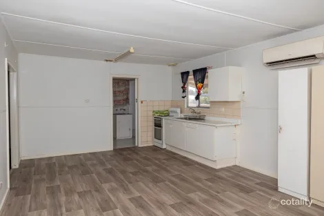 Property photo of 7 Hamersley Street Jurien Bay WA 6516