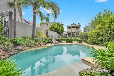 33 Robinson Rd, Hawthorn, VIC 3122