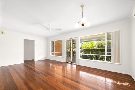 Property photo of 16 Dumaurier Street Chermside QLD 4032