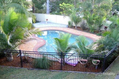 Property photo of 8 Stephen Close Green Point NSW 2251