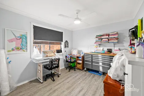 Property photo of 12 Nathan Place Kooringal NSW 2650