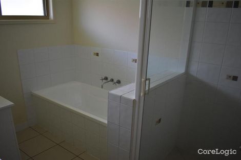 Property photo of 17 Riley Drive Gracemere QLD 4702