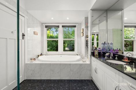 Property photo of 400 Old Melbourne Road Ballan VIC 3342