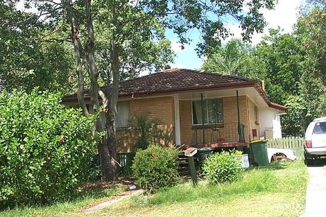 Property photo of 16 Tabari Place Eagleby QLD 4207