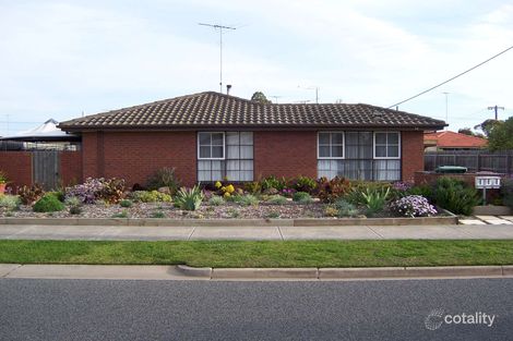 Property photo of 2/32 Westmoreland Street St Albans Park VIC 3219