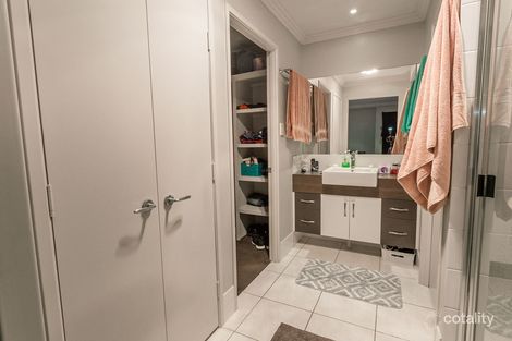 Property photo of 6 Glovar Street Emerald QLD 4720