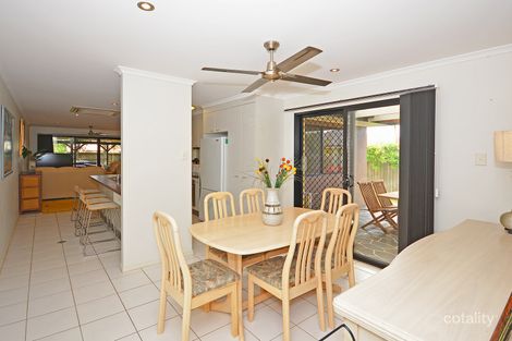 Property photo of 2/11 Lockerbie Court Kawungan QLD 4655