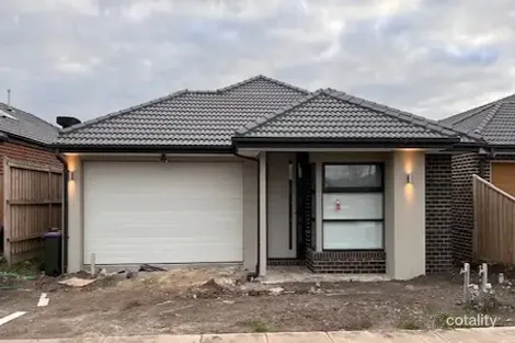 19 Bearing St, Donnybrook, VIC 3064