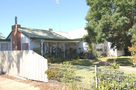 122 Junction St, Deniliquin, NSW 2710