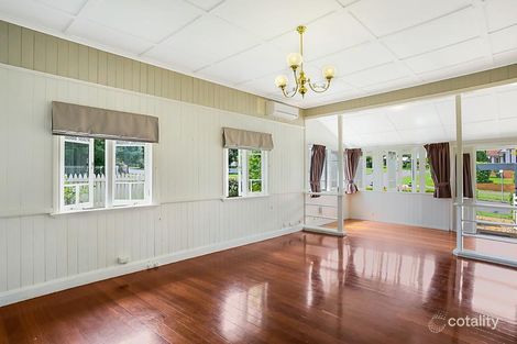 Property photo of 43 Mary Street Mount Lofty QLD 4350