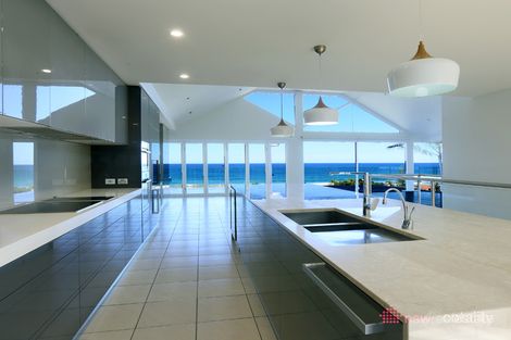 Property photo of 1/4 Emerald Avenue Sapphire Beach NSW 2450