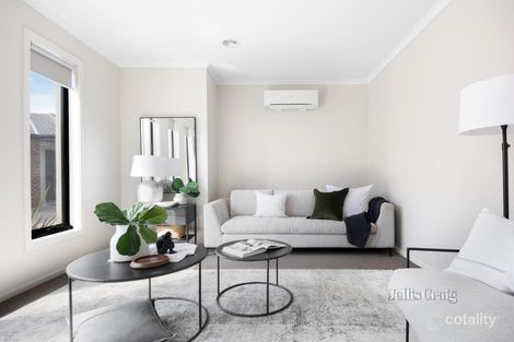 Property photo of 2/1446A Gregory Street Lake Wendouree VIC 3350