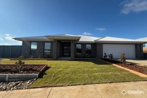 5 Davidson Rd, Leneva, VIC 3691