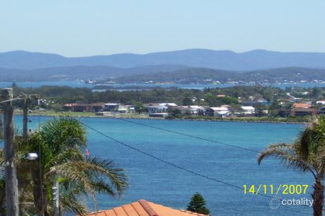 Property photo of 8 Diamond Close Swansea Heads NSW 2281