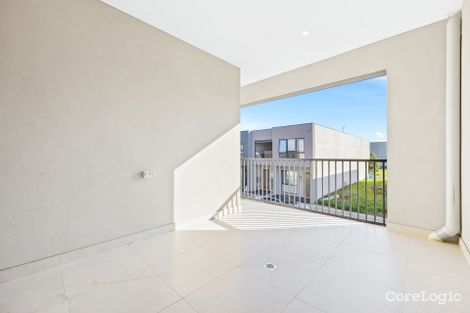 Property photo of 3 Powell Way Cranbourne West VIC 3977