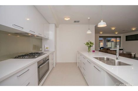 Property photo of 29 Eucalyptus Drive Hammond Park WA 6164