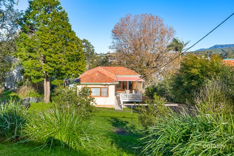 Property photo of 16 Roxburgh Avenue Thirroul NSW 2515