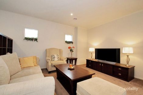 Property photo of 1/2 Elm Street Bayswater VIC 3153