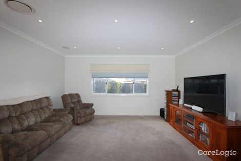Property photo of 10 Lambert Drive Goulburn NSW 2580