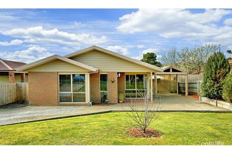 Property photo of 8 Lakeview Drive Lilydale VIC 3140