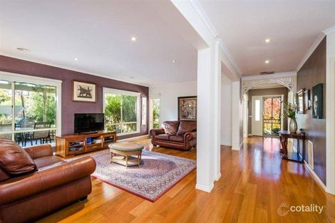 Property photo of 15 McPherson Place Werribee VIC 3030