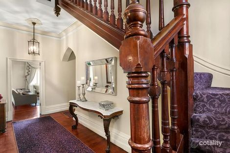 Property photo of 11 Levien Street Essendon VIC 3040