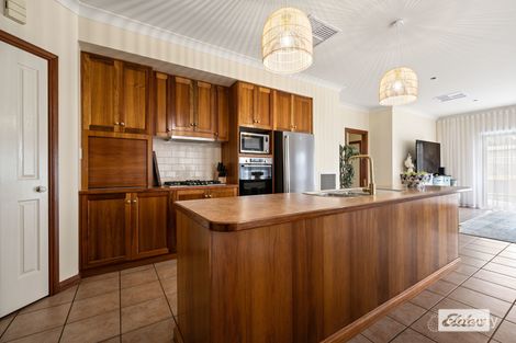 Property photo of 65 Avondale Drive Wodonga VIC 3690