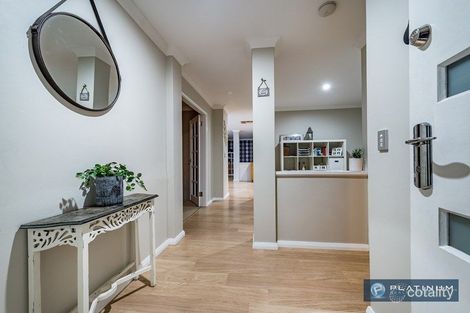 Property photo of 37 Rutherglen Circle Kinross WA 6028