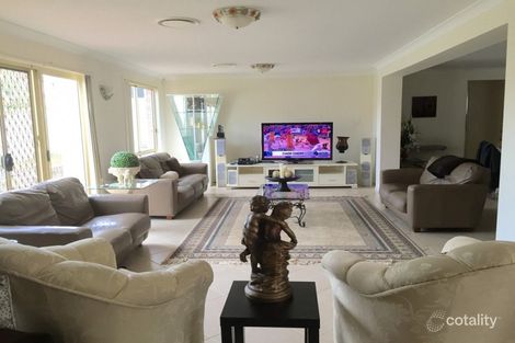 Property photo of 28 Wainewright Avenue West Hoxton NSW 2171