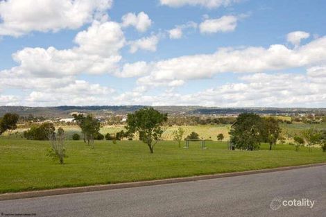 Property photo of 21 Barton Drive Trott Park SA 5158