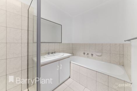 1/52 Currunghi Ct, St Albans, VIC 3021