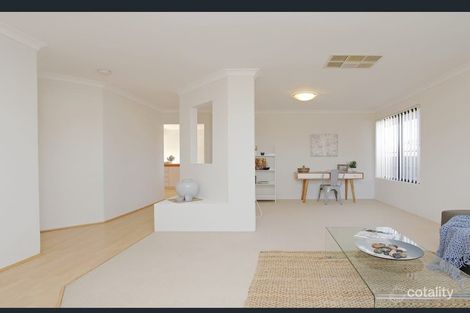 Property photo of 1 Woodhouse Circuit Canning Vale WA 6155