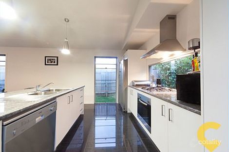 Property photo of 26 Kurrimine Crescent Mountain Creek QLD 4557