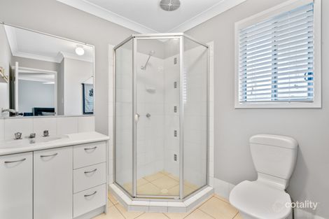 Property photo of 5/6-32 University Drive Meadowbrook QLD 4131